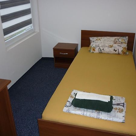 Yalta Guesthouse روس المظهر الخارجي الصورة
