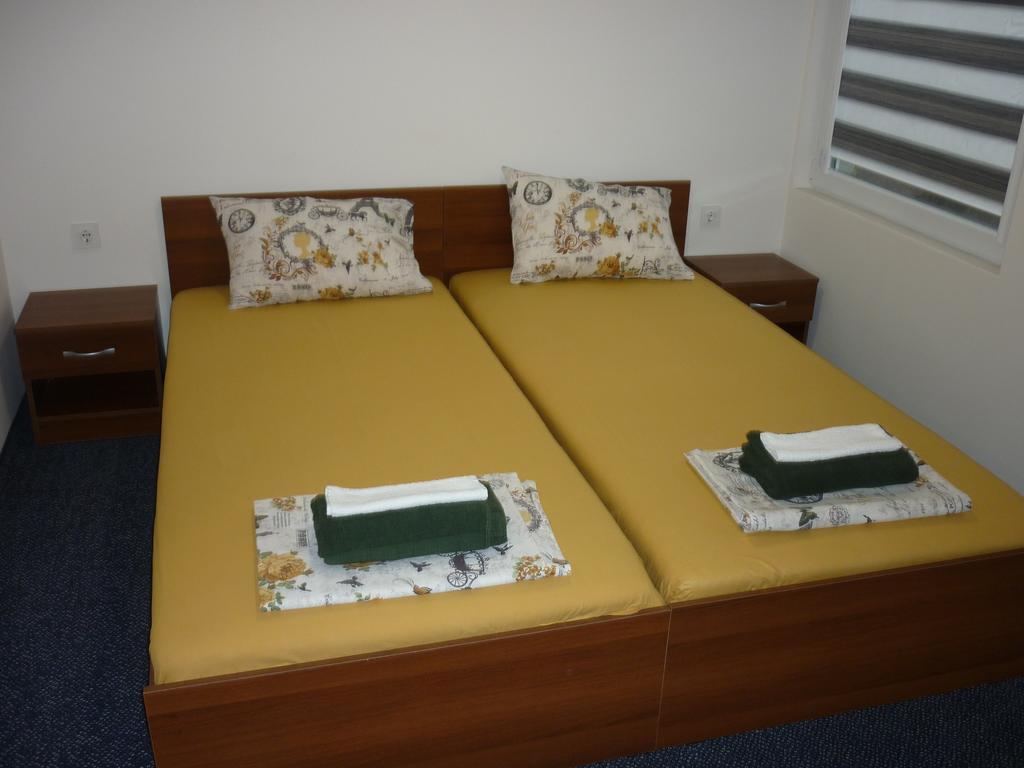 Yalta Guesthouse روس المظهر الخارجي الصورة